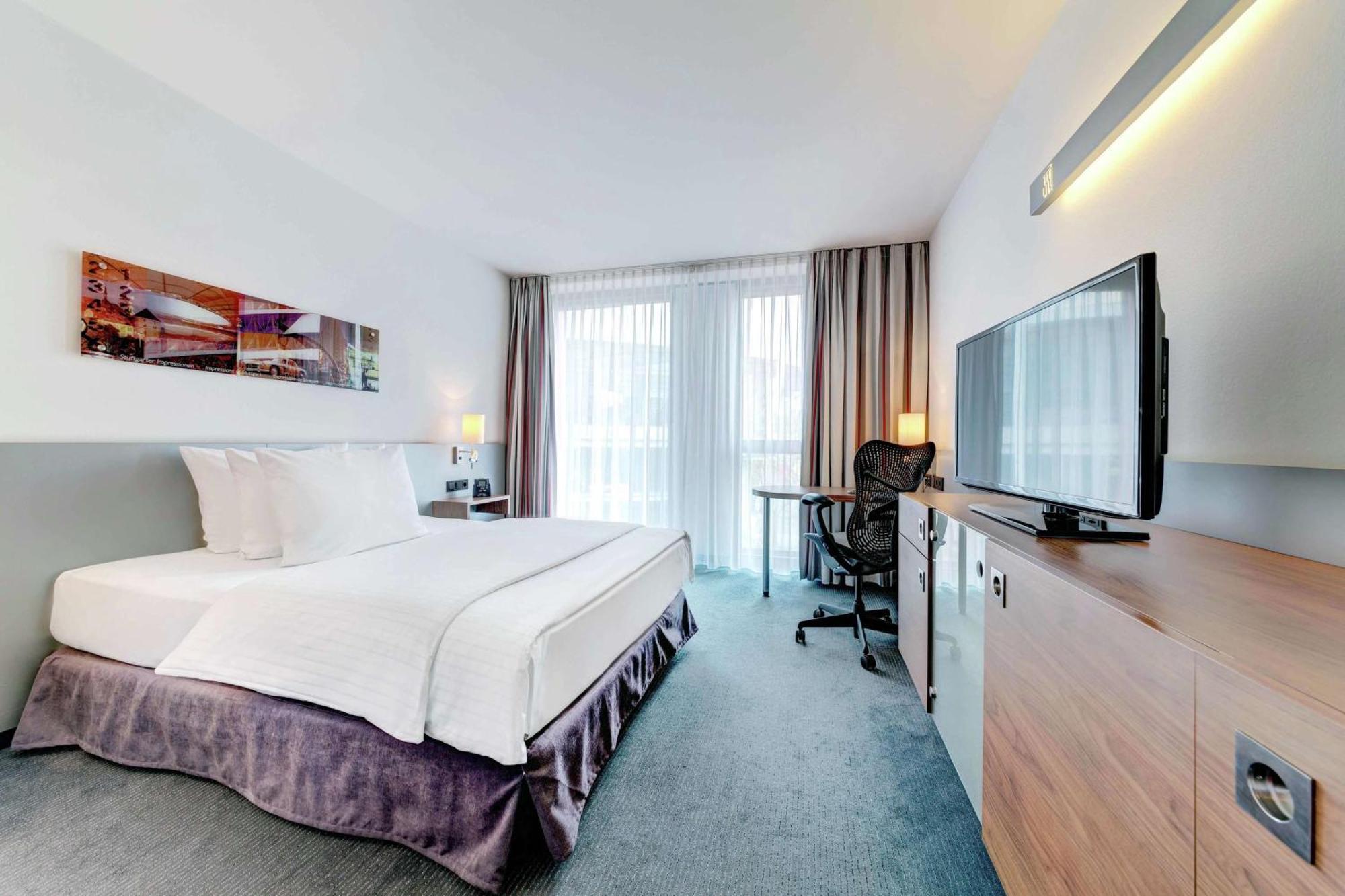 Hilton Garden Neckarpark Hotel Stoccarda