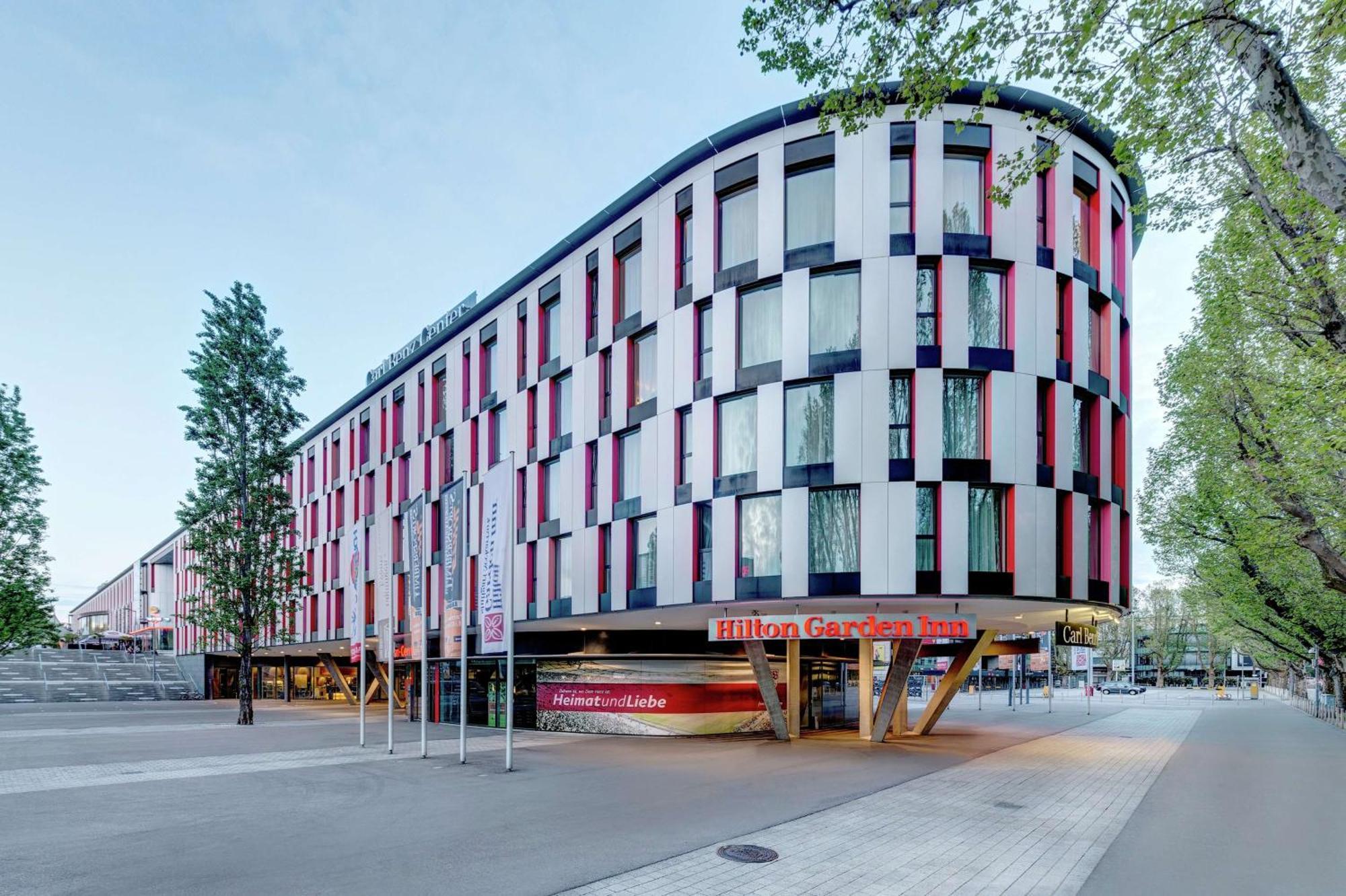 Hilton Garden Neckarpark Hotel Stoccarda